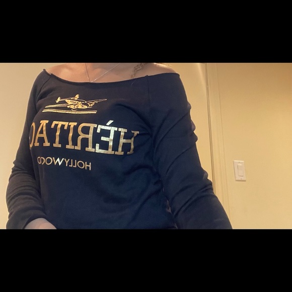 SWEATER BLACK AND GOLD - Picture 2 of 3